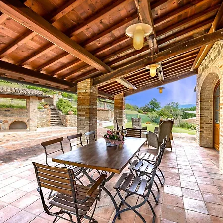 Villa San Martino - Happy Torgiano